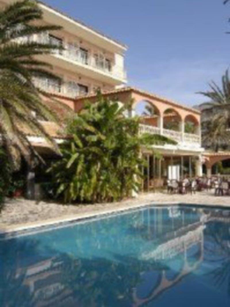 Hotel Hotetur Lago Playa Кала Ратьяда Экстерьер фото